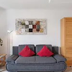 Haus Intlekofer Apartamento *