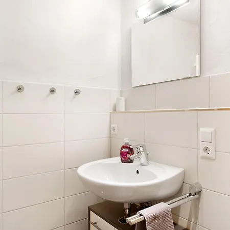Haus Intlekofer 아파트 렌즈키르흐