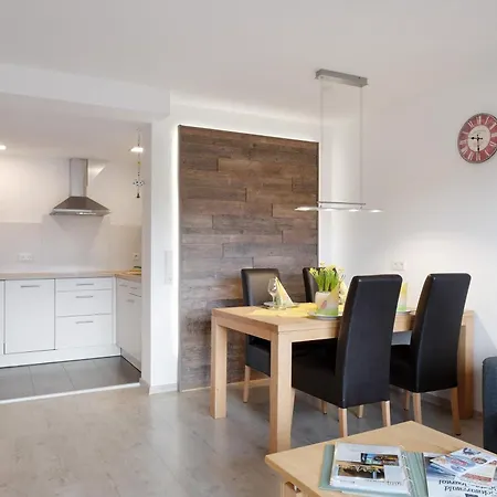 Haus Intlekofer Apartment *