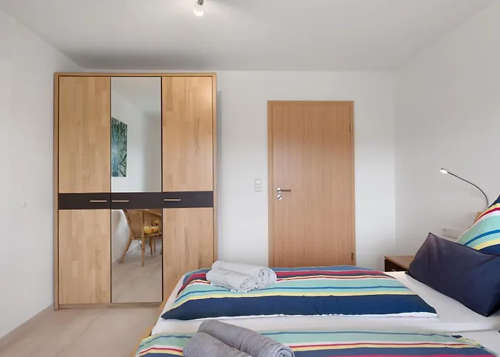 Apartament Haus Intlekofer *